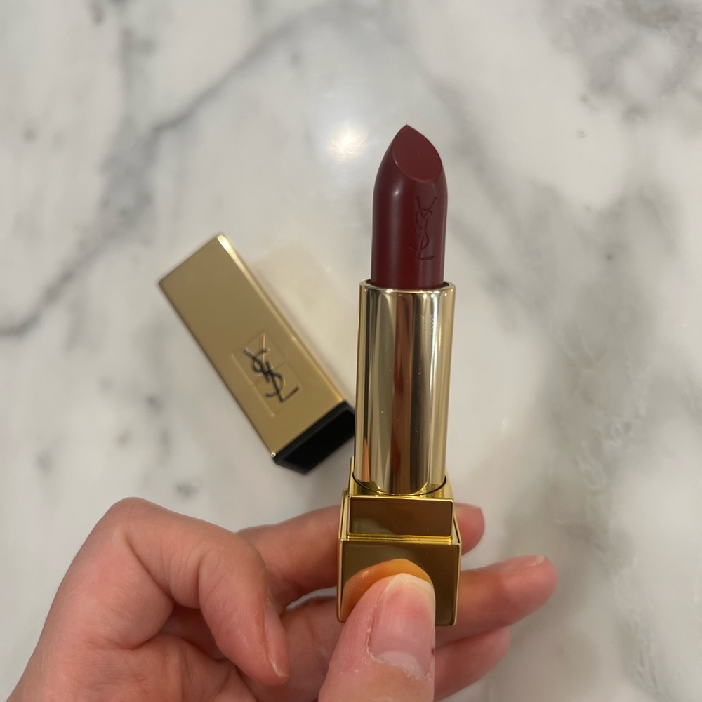 Brand NEW Yves Saint Laurent Rouge Pur Couture lipstick - #72 Rouge Vinyle 3.8g - Picture 5 of 6